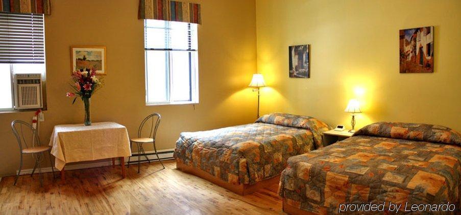 Hotel Abri Du Voyageur Montréal Quarto foto