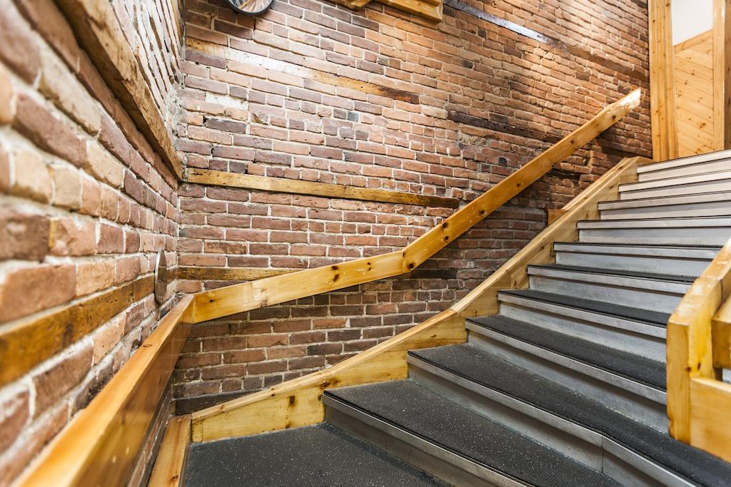 Hotel Abri Du Voyageur Montréal Exterior foto